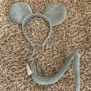 Mouse costume